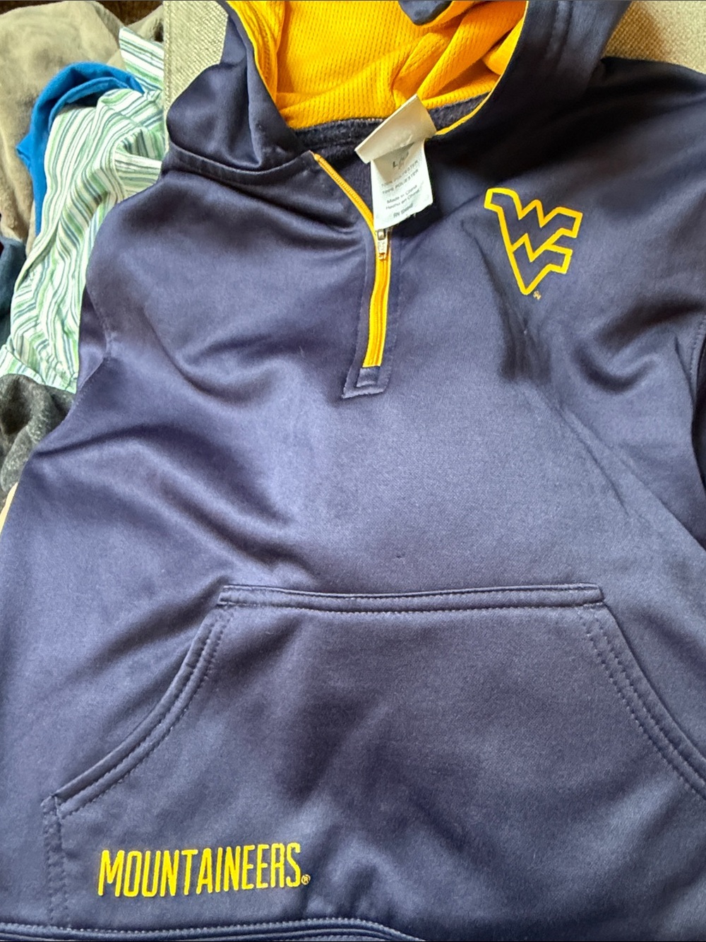 Official West Virginia Mountaineers Navy & Gold Pullover Hoodie